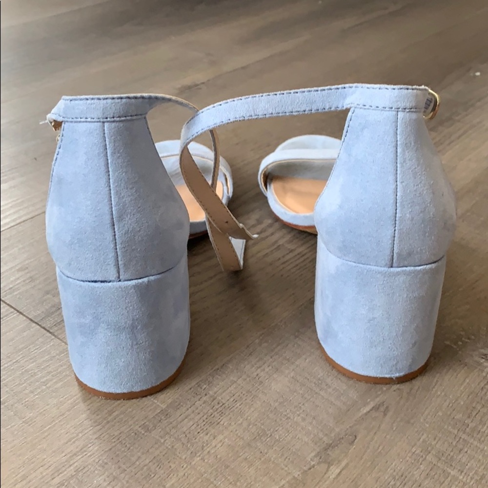 heels - Picture 4 of 4